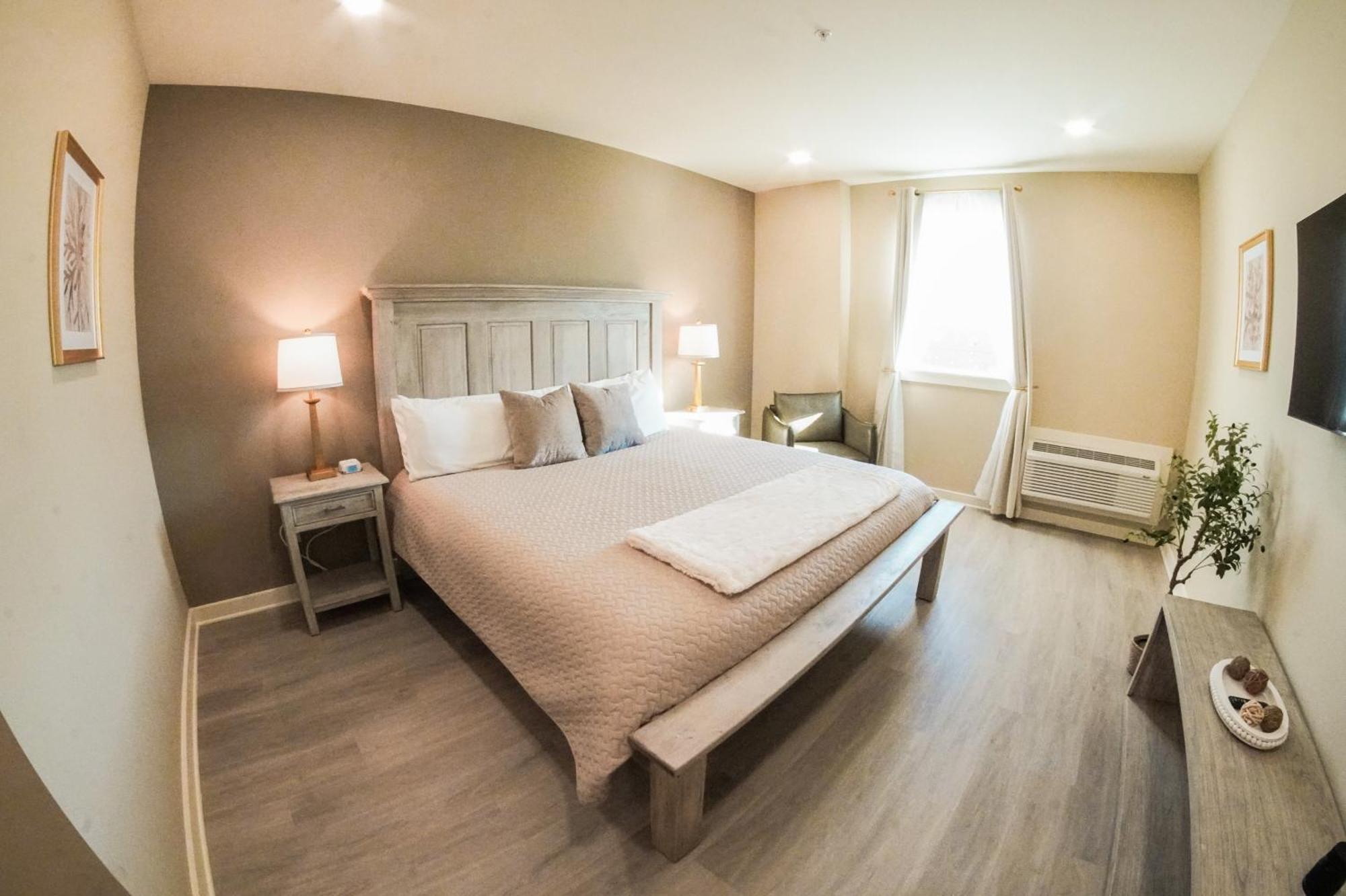 Hotel Whiskey In Паскагула Экстерьер фото