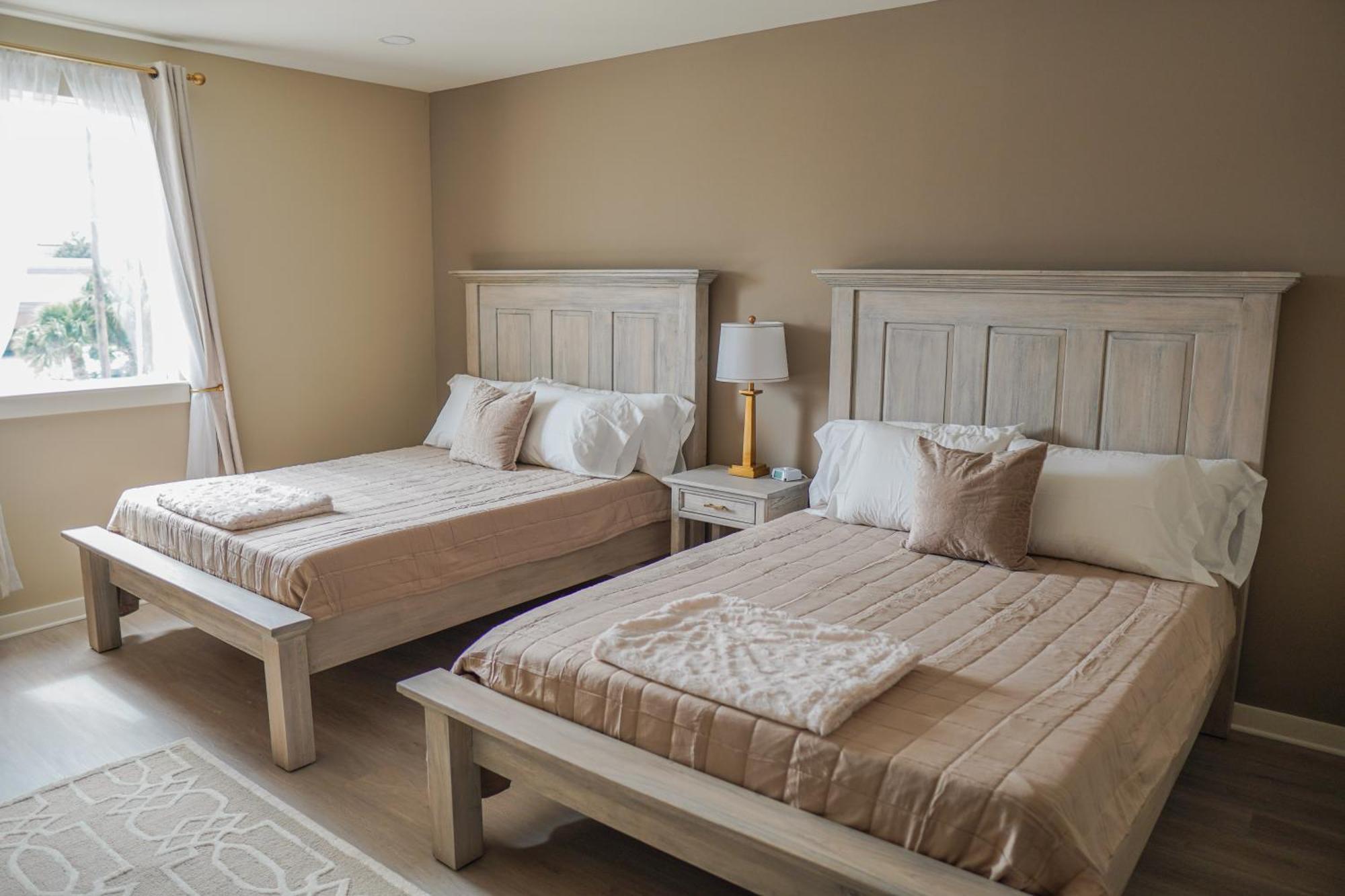Hotel Whiskey In Паскагула Экстерьер фото