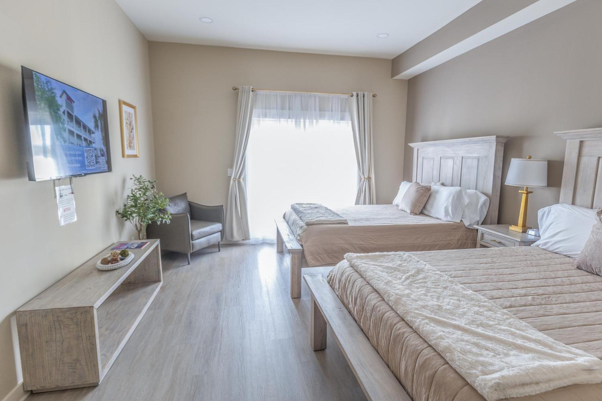 Hotel Whiskey In Паскагула Экстерьер фото